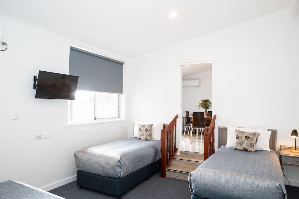 New England Motor 4* Glen Innes