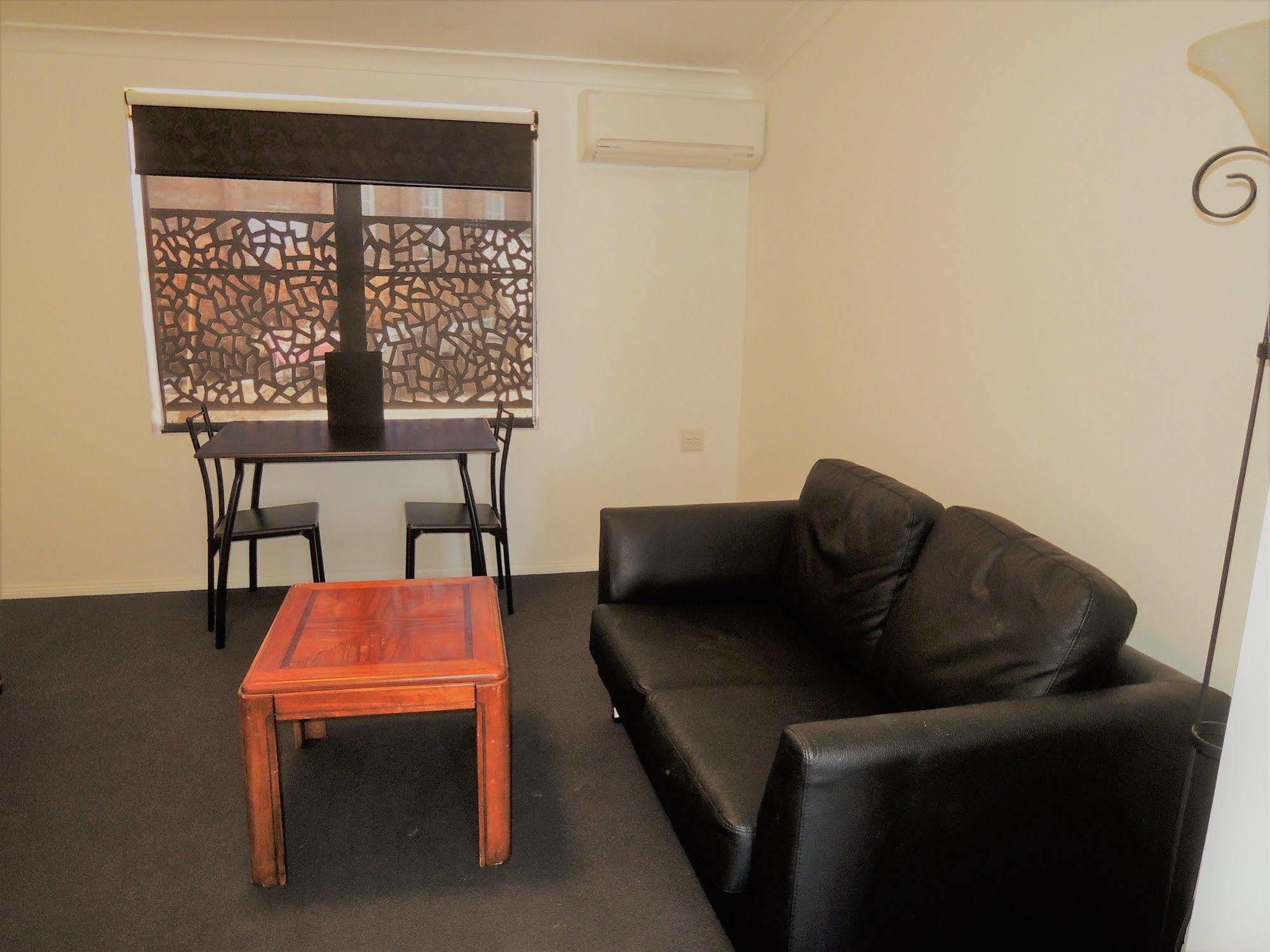 Motel New England Motor 4*